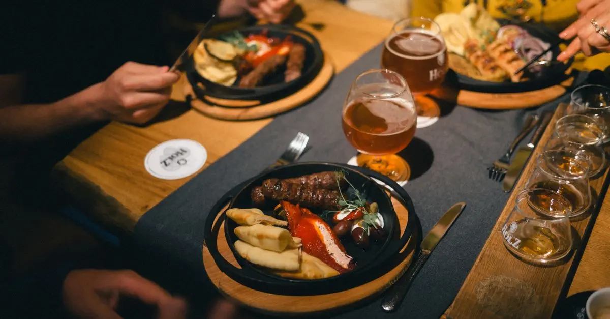 Les Meilleurs Conseils pour Réserver un Restaurant en Groupe
