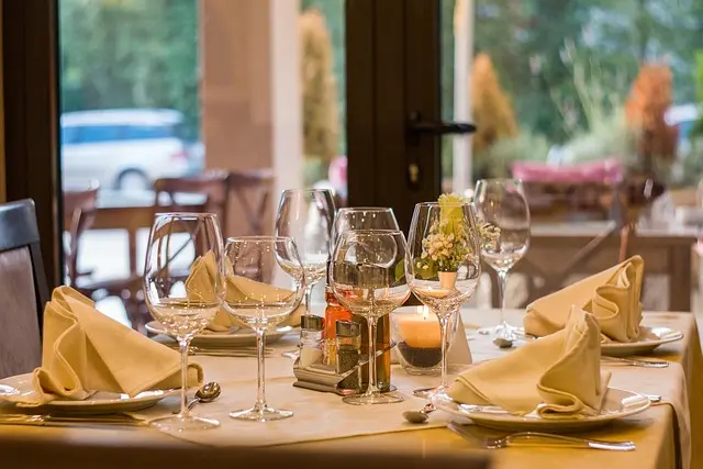 Comment Réussir Votre Réservation dans un Restaurant Étoilé
