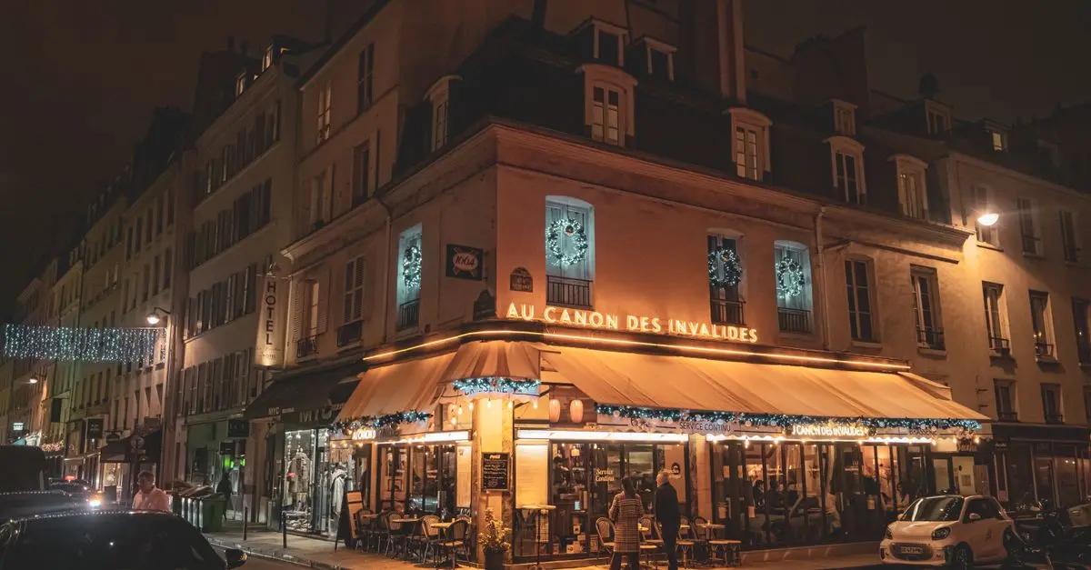 Les Meilleures Pratiques pour Évaluer une Carte de Restaurant